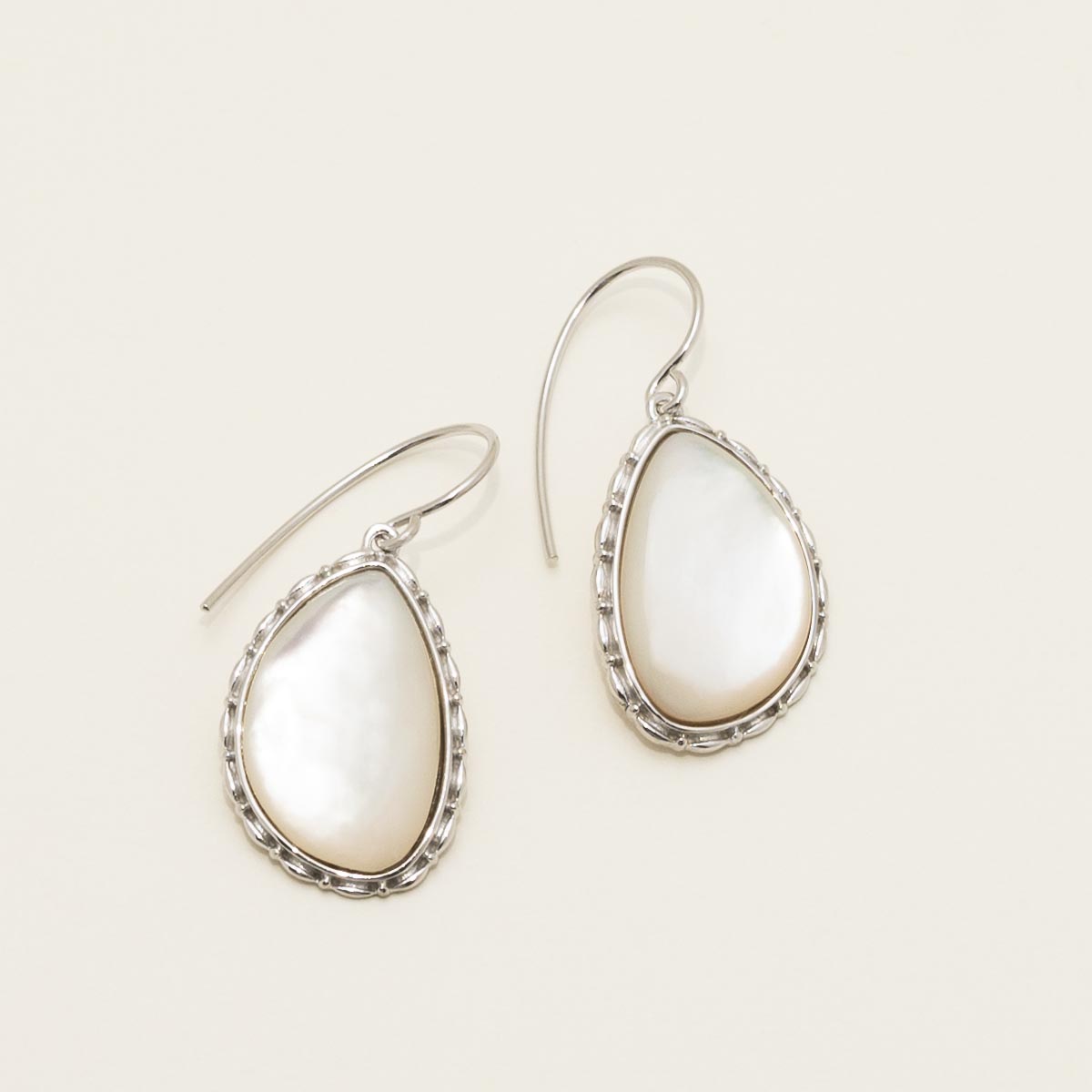 Sterling Silver/Mother of store Pearl Earrings