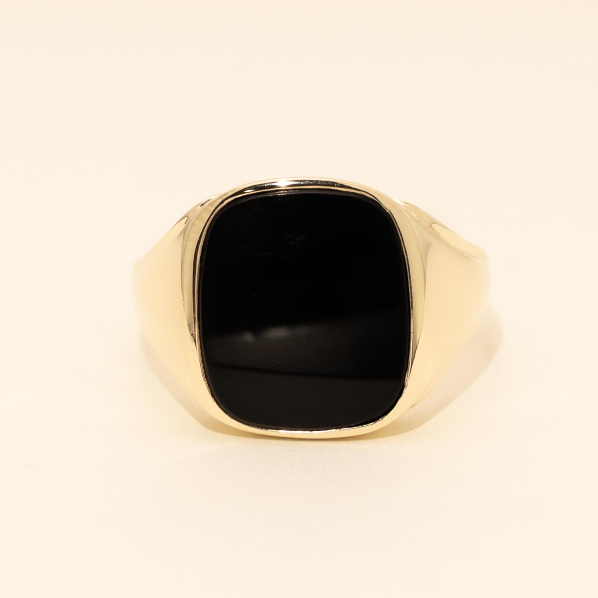 Selling 10KT Men's Onyx Ring