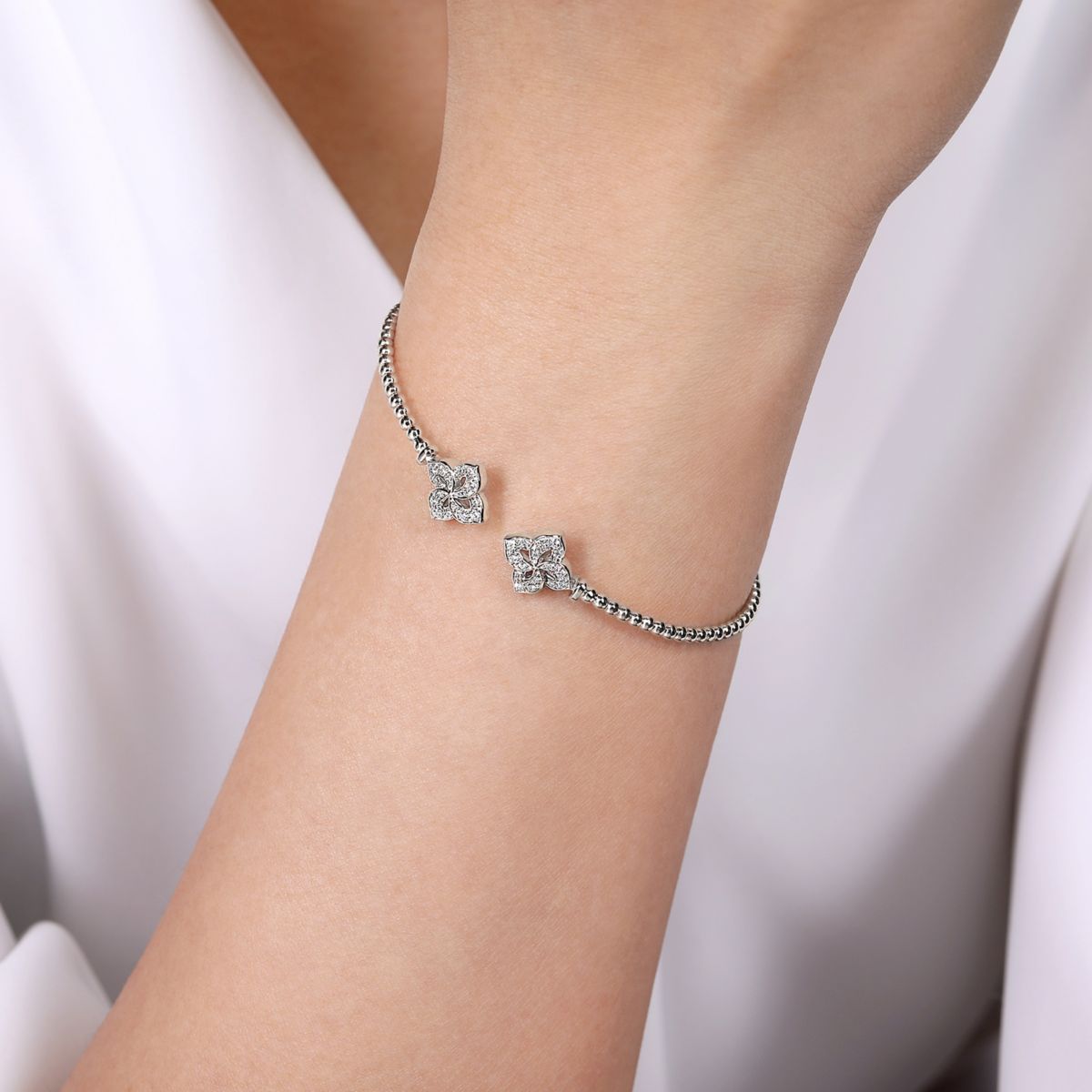 Gabriel & Co 14K White Gold Bujukan Bead Split Cuff Bracelet with Quat –  Moyer Fine Jewelers