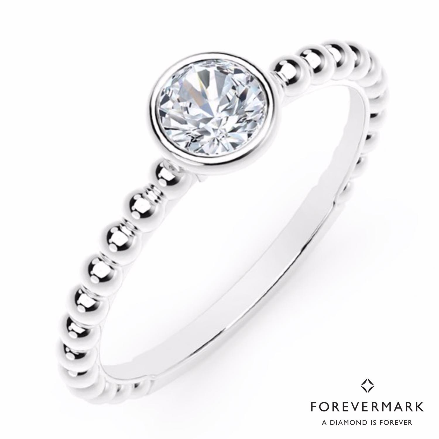 Forevermark Tribute Collection Diamond Stackable Ring in 18kt White Gold (1/7ct tw)