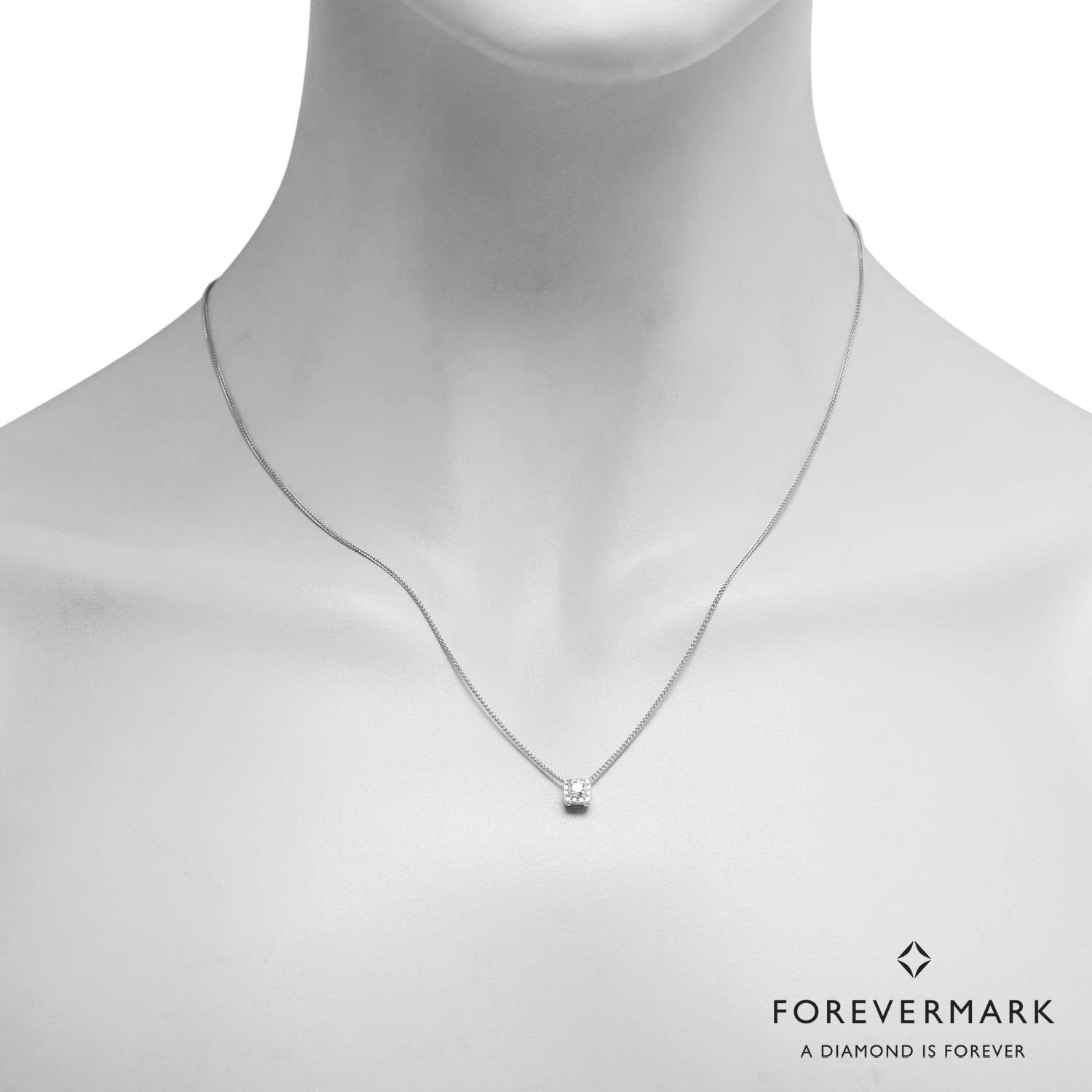 Forevermark Center of My Universe Diamond Halo Necklace in 18kt White Gold (1/4ct tw)