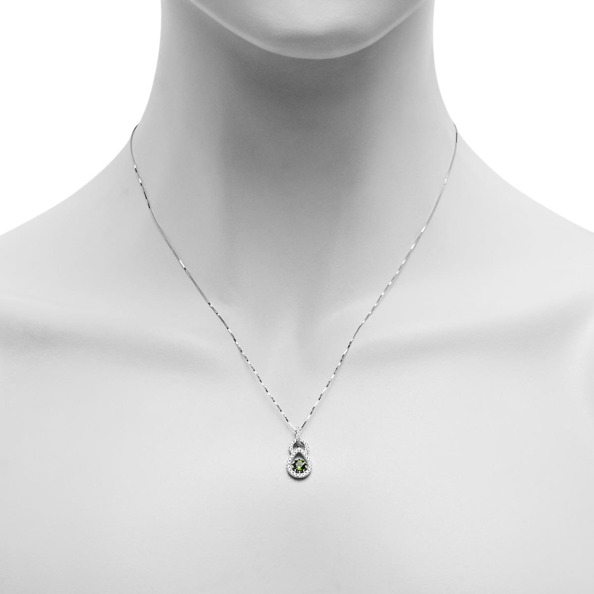 Maine Green Tourmaline and Diamond Necklace in 14kt White Gold (1/7ct tw)