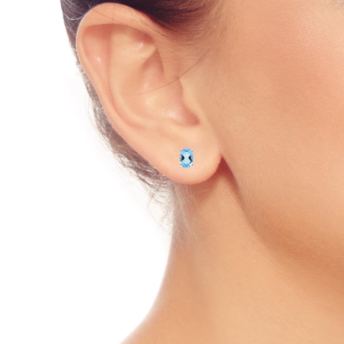 Oval Swiss Blue Topaz Stud Earrings in 14kt White Gold