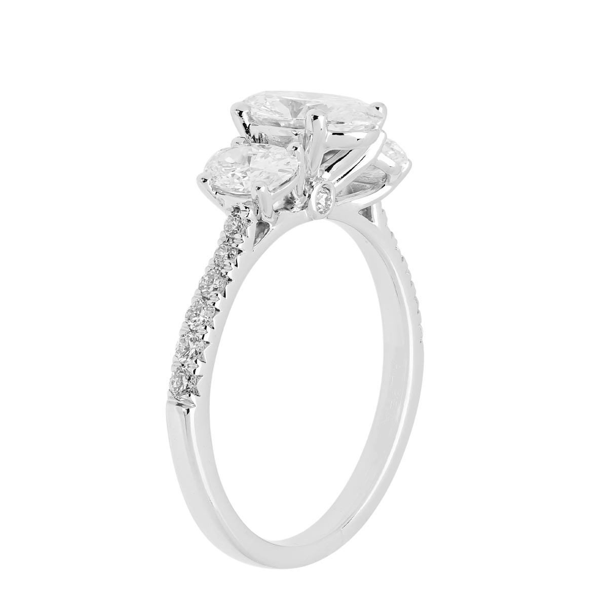 Lab Grown Oval Diamond Three Stone Engagement Ring in 14kt White Gold (1 3/4ct tw)