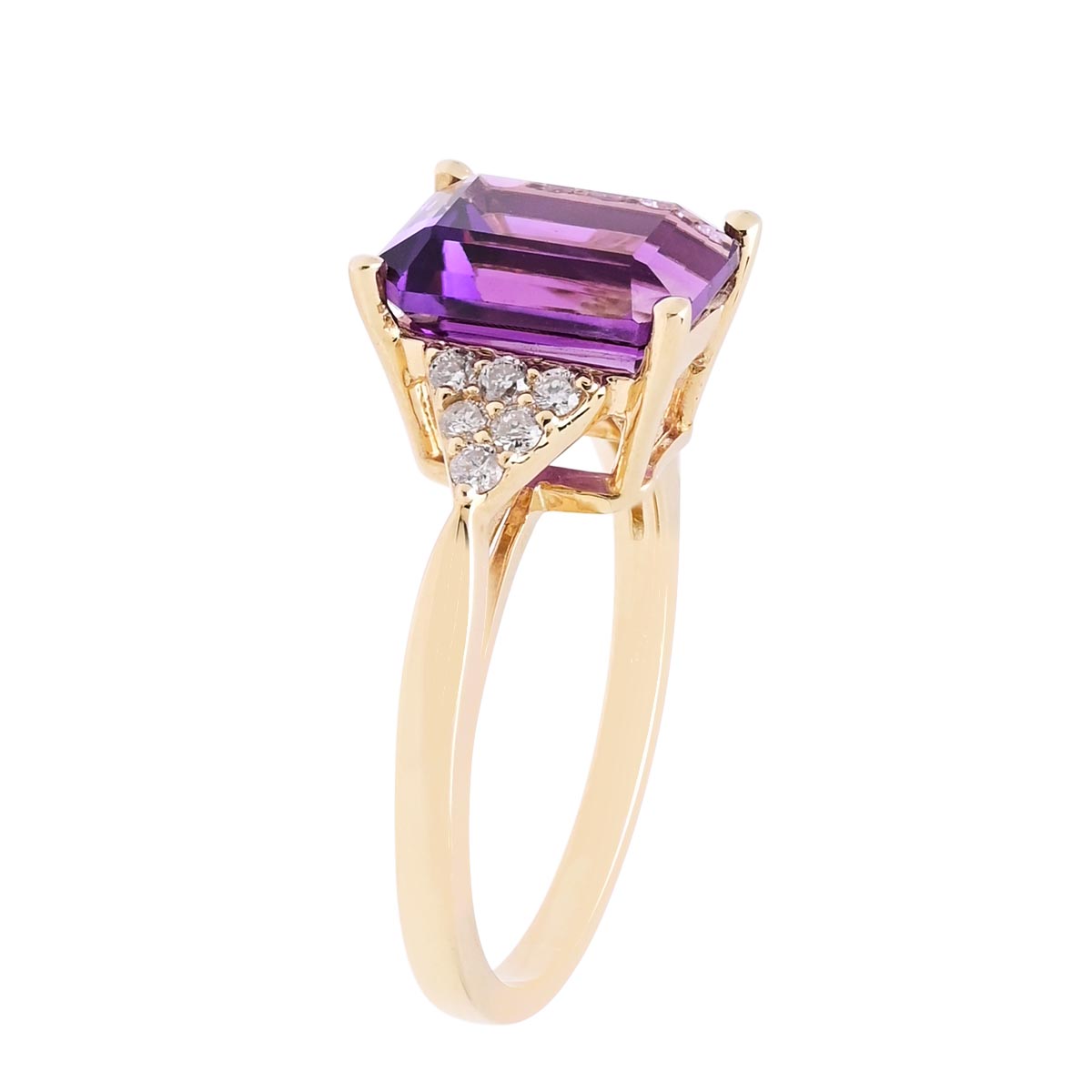 Emerald Cut Amethyst Ring in 14kt Yellow Gold with Diamonds (1/7ct tw)