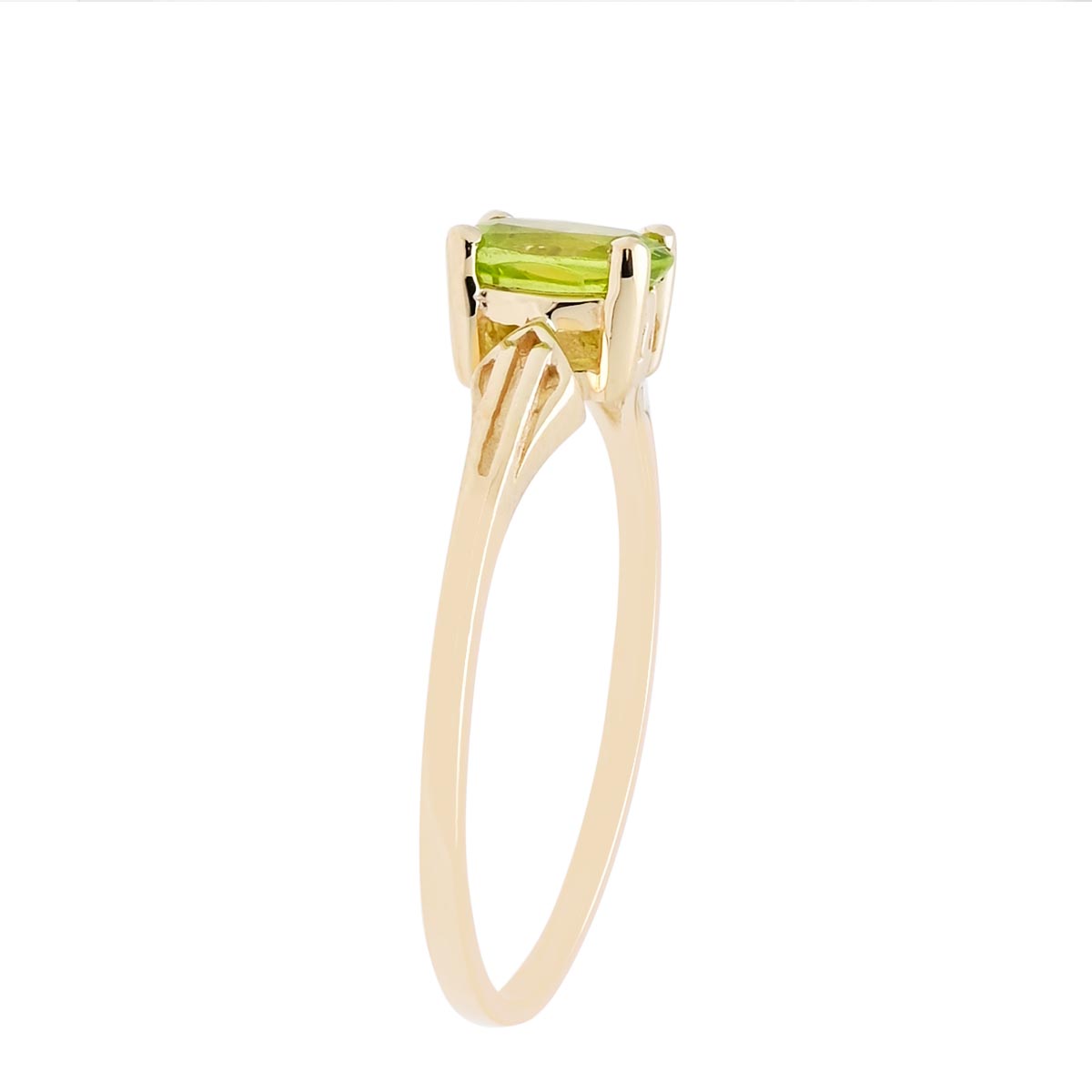 Oval Peridot Ring in 14kt Yellow Gold