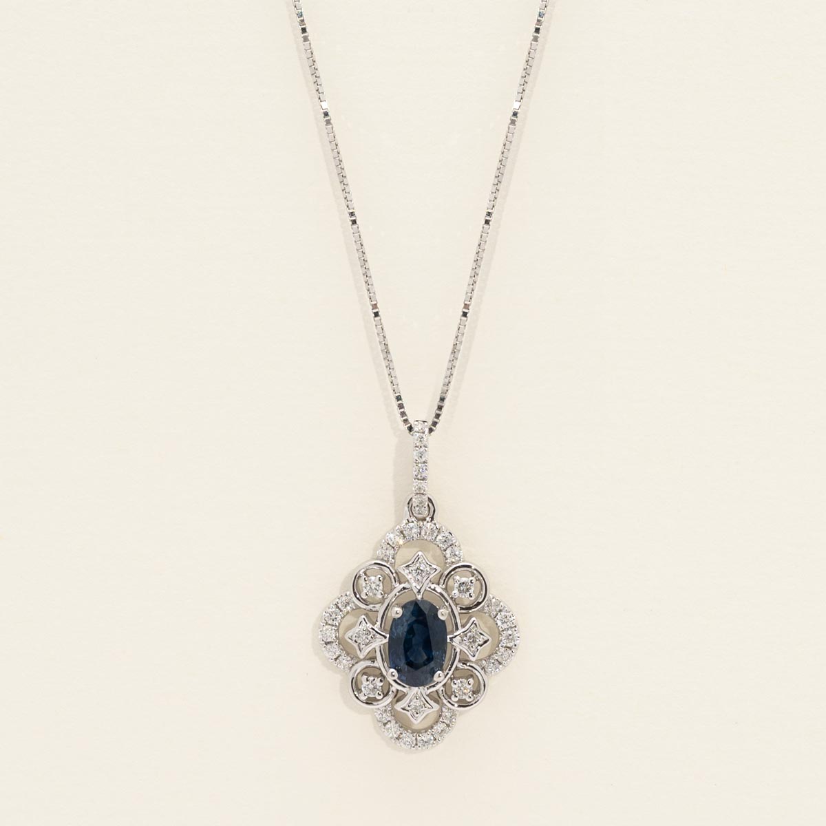 Oval Montana Sapphire Necklace in 14kt White Gold with Diamonds (1/5ct tw)