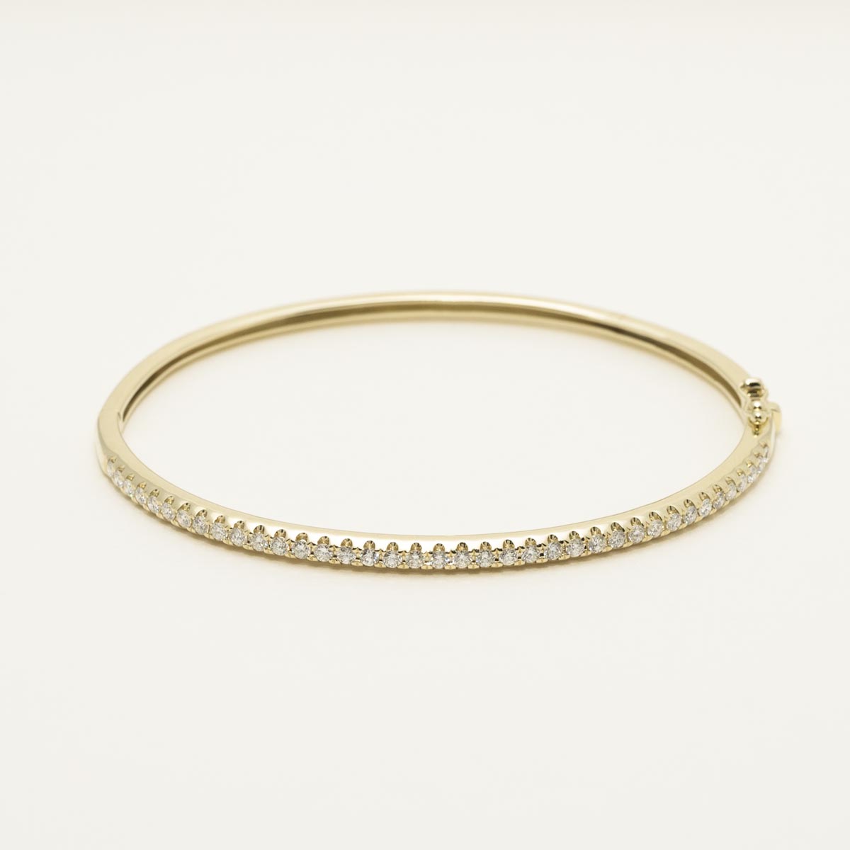 Dabakarov Diamond Bangle Bracelet in 14kt Yellow Gold (7/8ct tw)