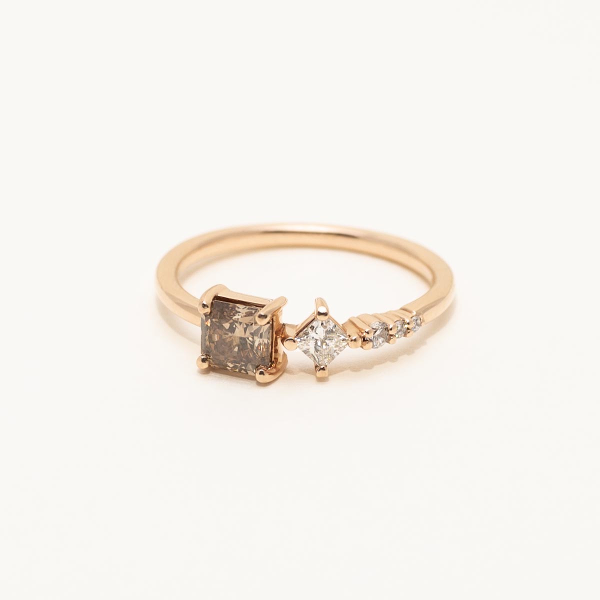 Champagne and White Princess Cut Diamond Ring in 14kt Rose Gold (3/4ct tw)