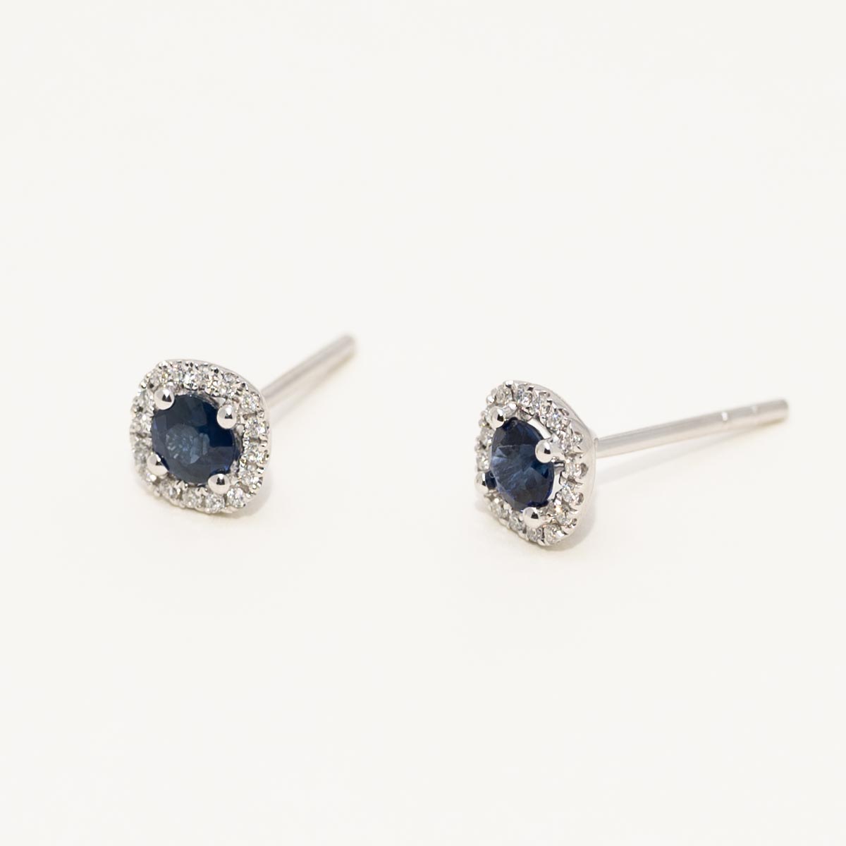 Cushion Sapphire Halo Stud Earrings in 14kt White Gold (1/10ct tw)