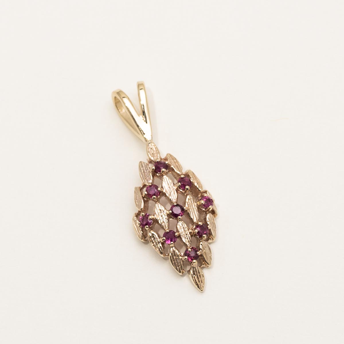 Estate Ruby Raspberry Necklace in 14kt Yellow Gold