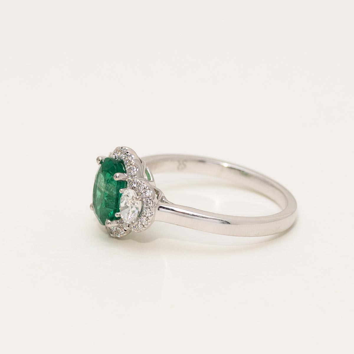 Oval Emerald Ring in 18kt White Gold with Diamonds (1/2ct tw)