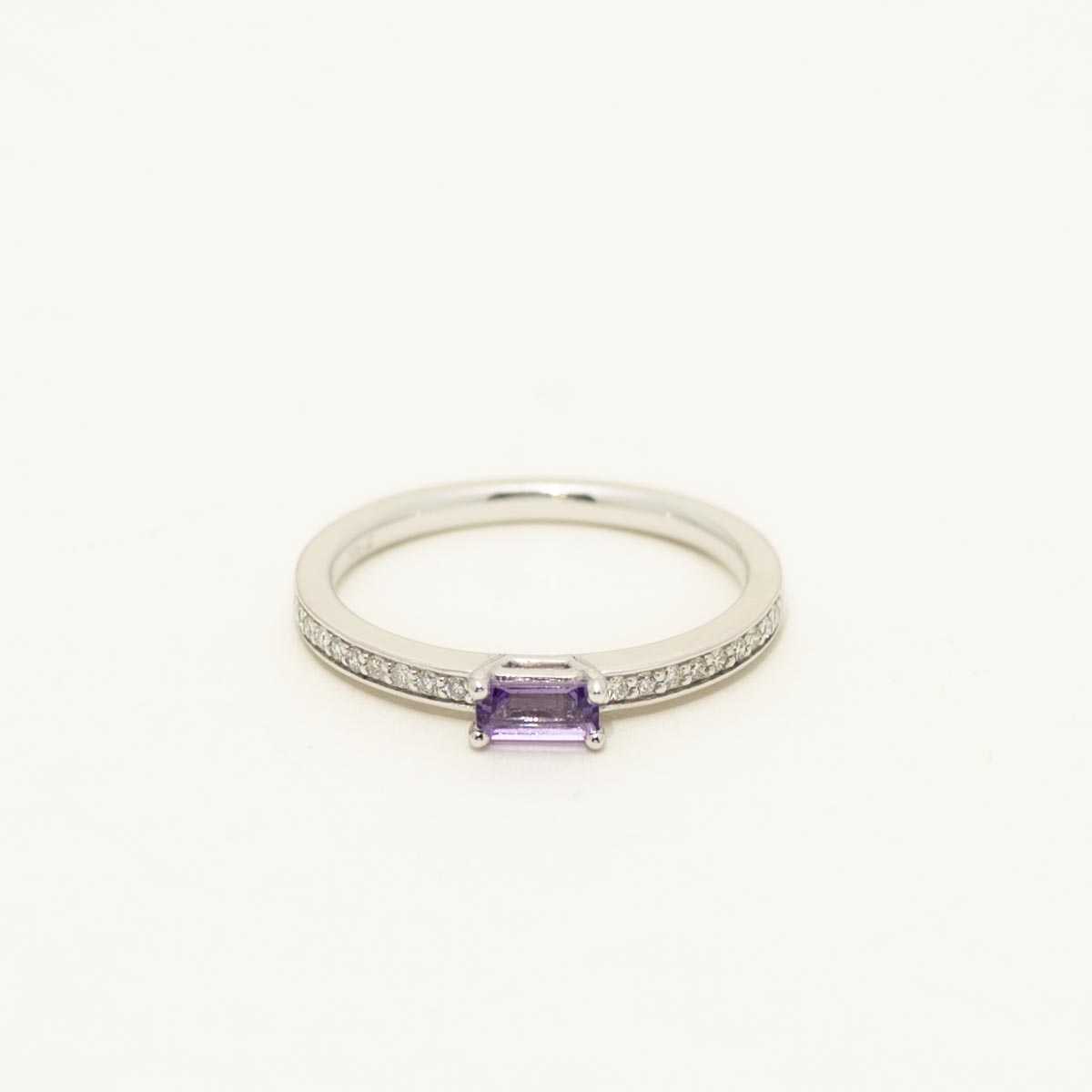 Baguette Amethyst Ring in 14kt White Gold with Diamonds (1/10ct tw)