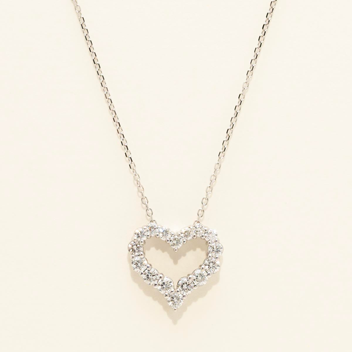 Diamond Heart Necklace in 14kt White Gold (1/2ct tw)