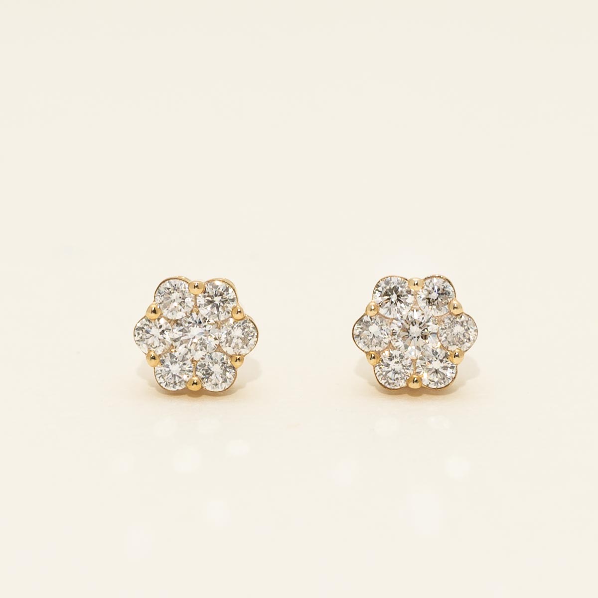 Diamond Fashion Stud Earrings in 10kt Yellow Gold (1ct tw)