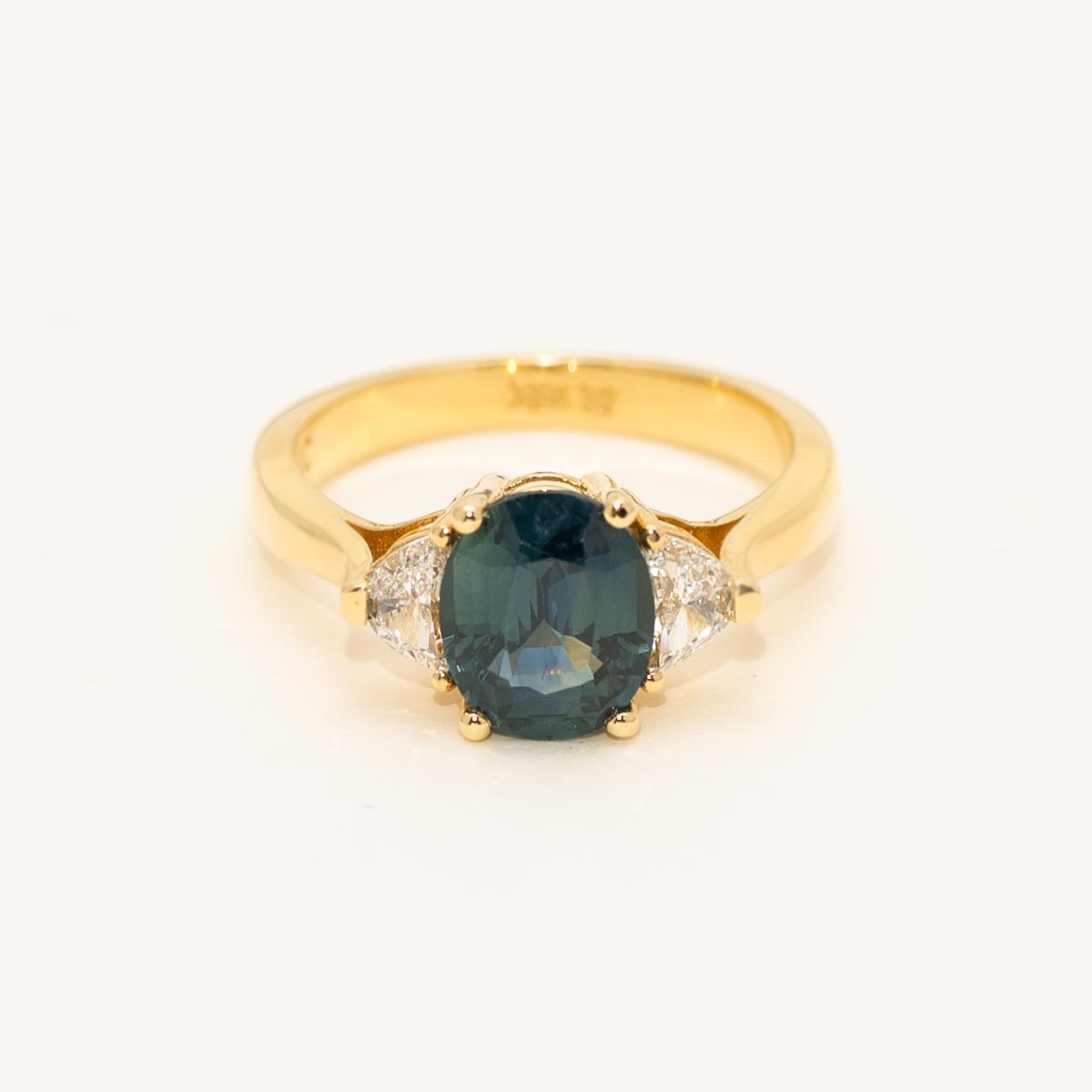 Oval Unheated Teal Blue Sapphire Ring in 18kt Yellow Gold with Diamonds (3/8ct tw)