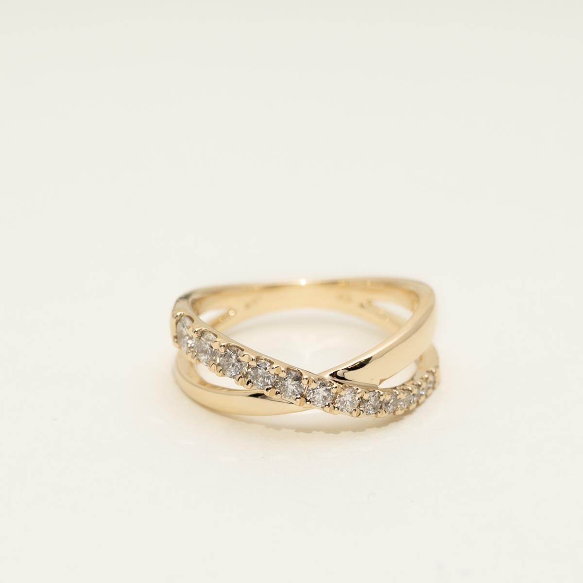 Diamond Bypass Ring in 10kt Yellow Gold (1/2ct tw)