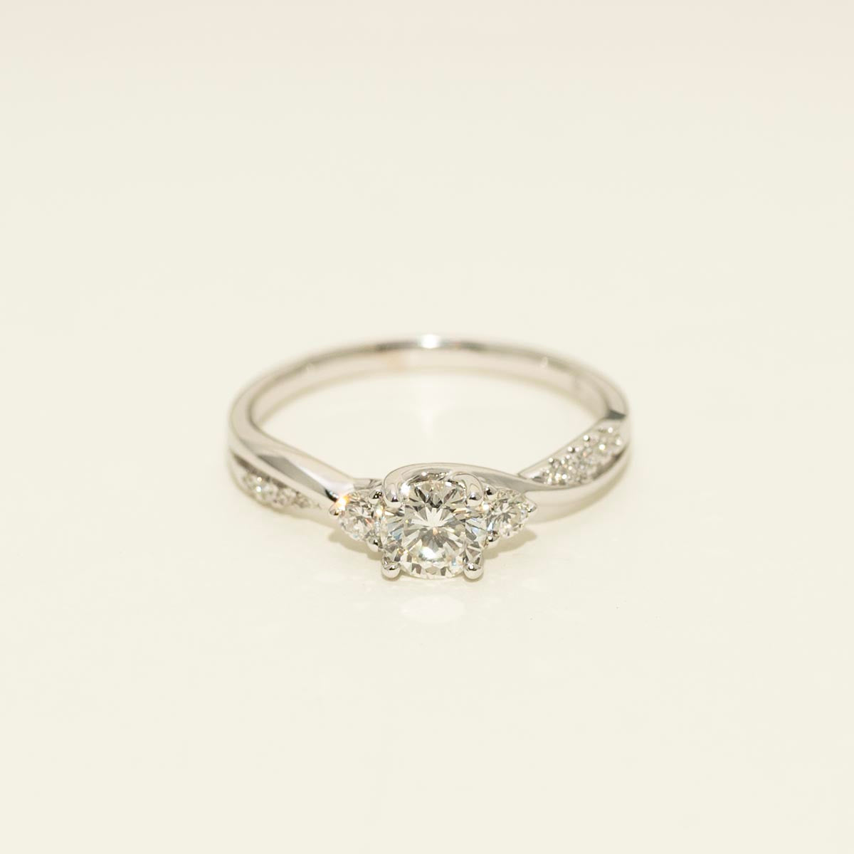 Estate Diamond Engagement Ring in 14kt White Gold (5/8ct tw)