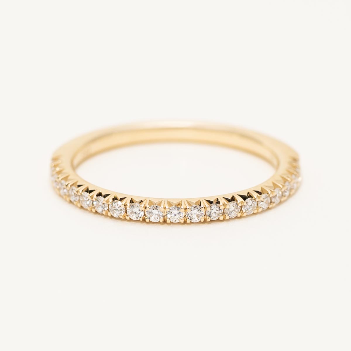 Diamond Band in 14kt Yellow Gold (1/4ct tw)