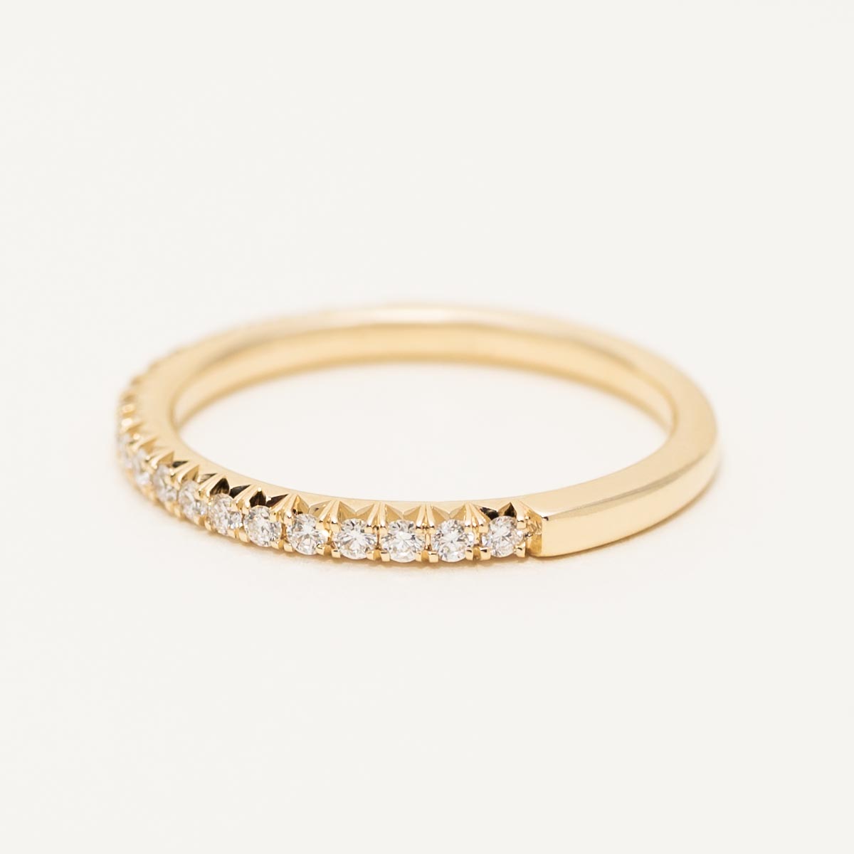 Diamond Band in 14kt Yellow Gold (1/4ct tw)