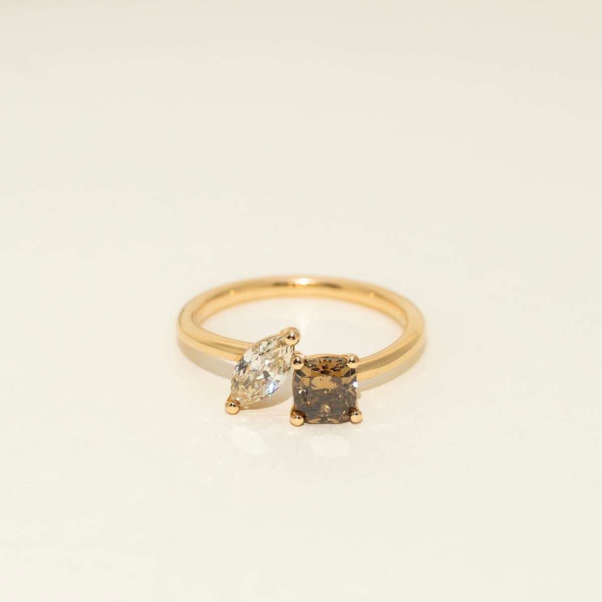 Cushion Champagne and Marquise White Diamond Ring in 14kt Yellow Gold (1 1/5ct tw)